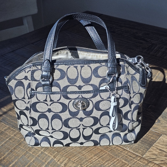 Coach Black and Gray Crossbody Bag - Picture 3 of 9